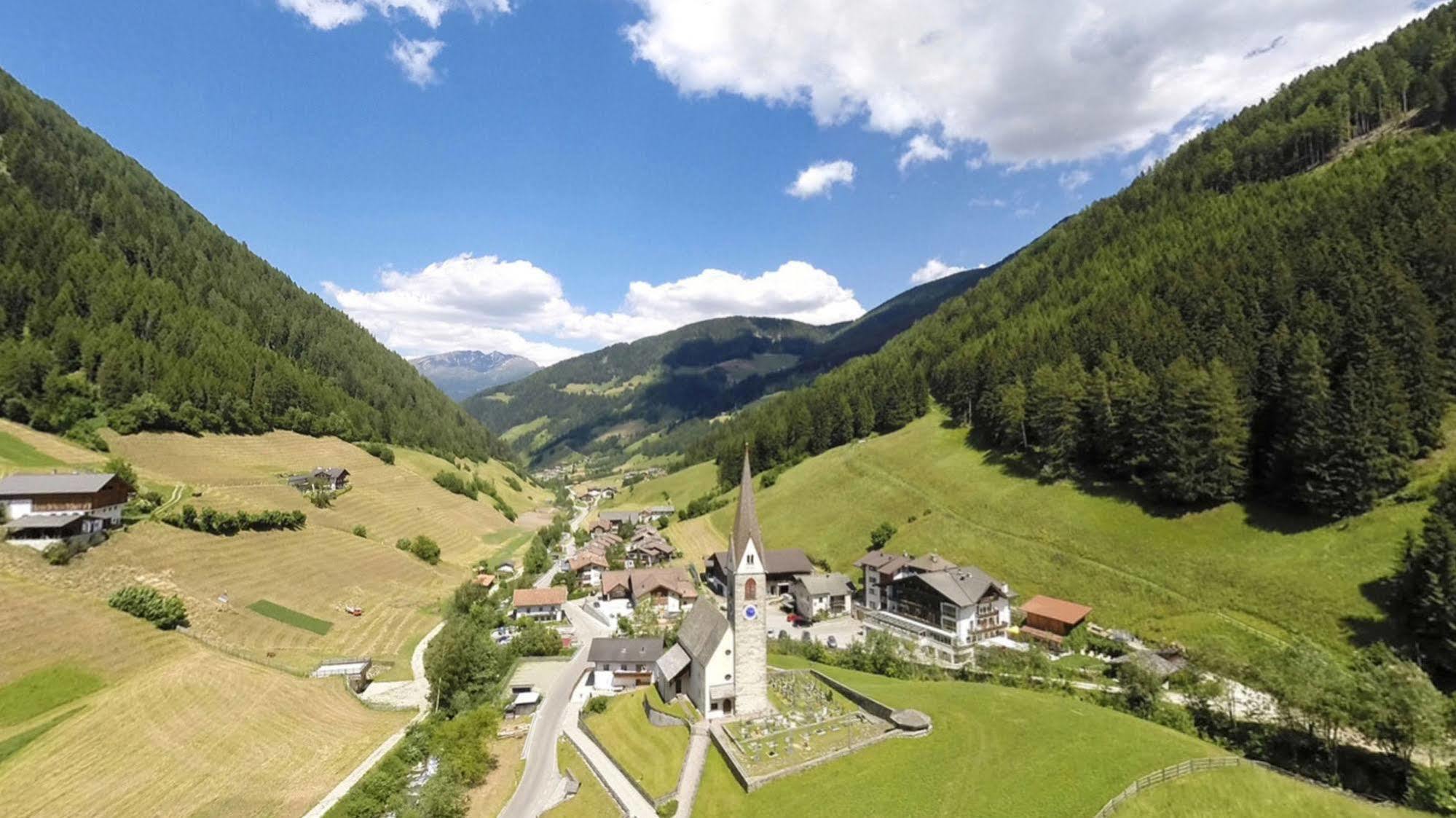 Naturhotel Rainer Ratschings Exterior foto